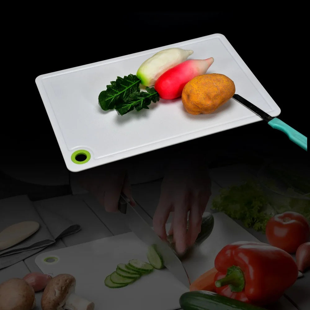 Non-Slip Plastic Cutting Board