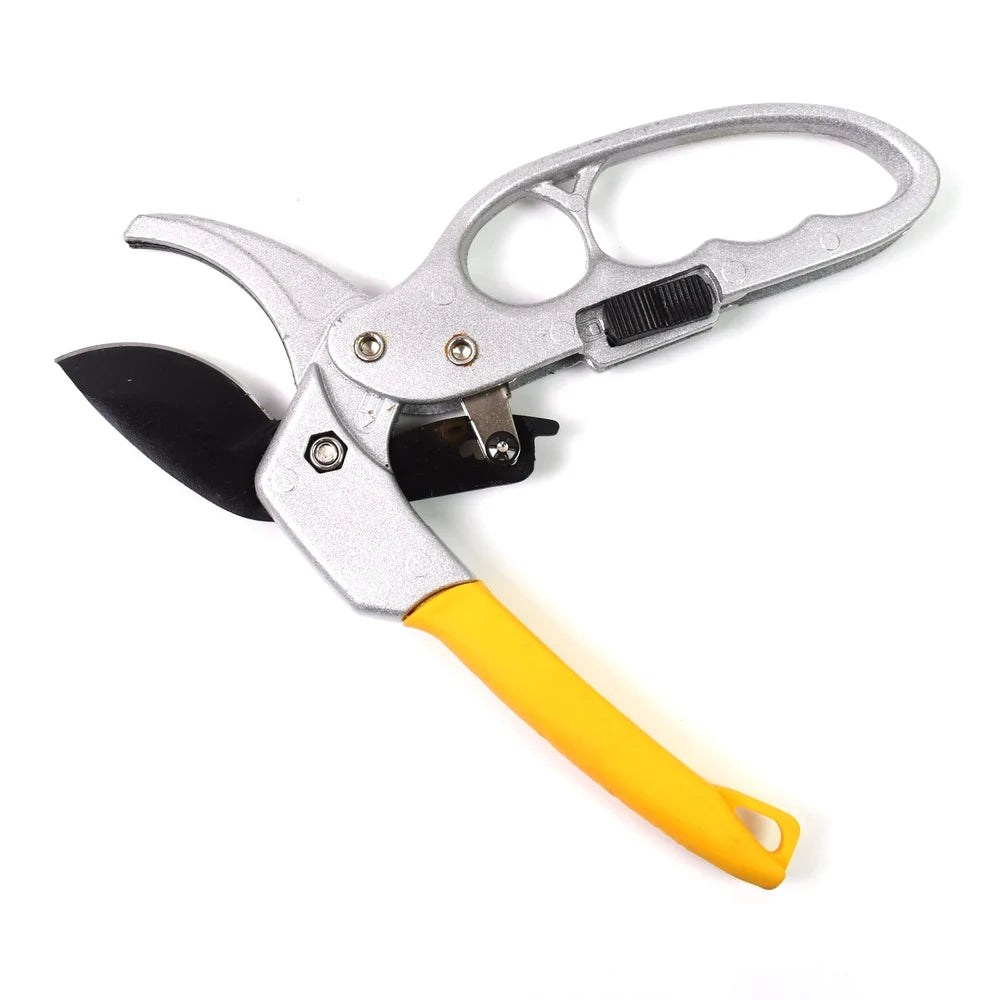 Effortless Ratcheting Pruning Shears