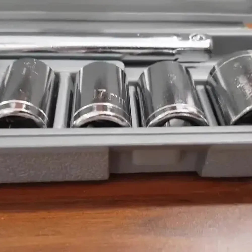 10-pc metric socket set - power & hand tools