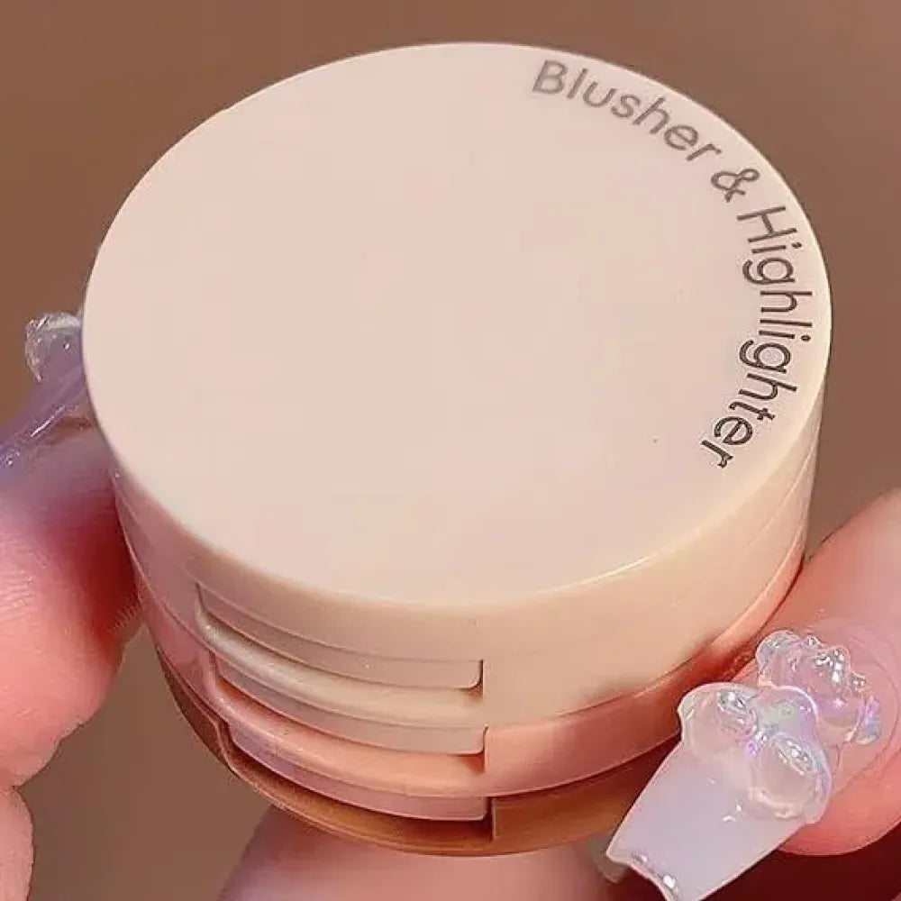 3-in-1 blusher + highlighter palette