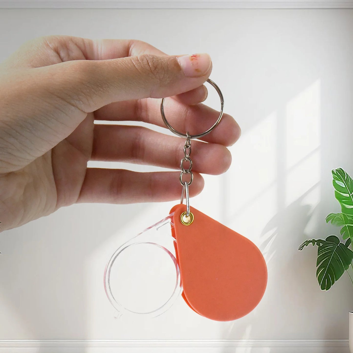Portable Keychain Magnifier Glass