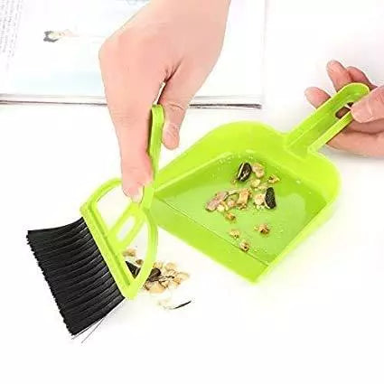 Mini Dustpan and Brush Set