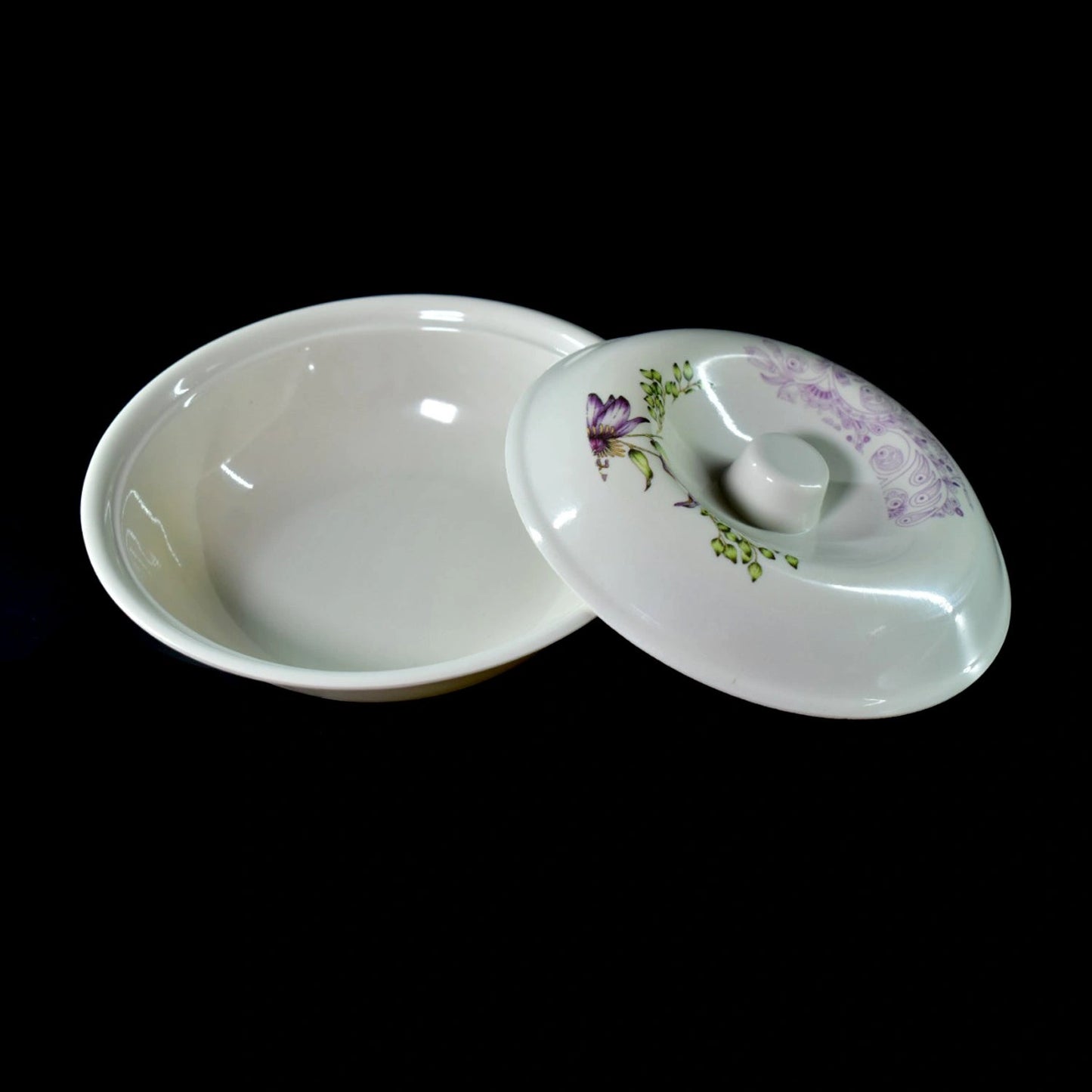 Lightweight Family Dinner Set