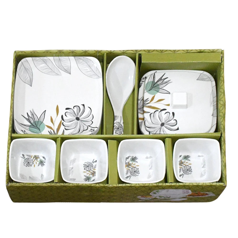 Stylish Plastic Dinnerware Set