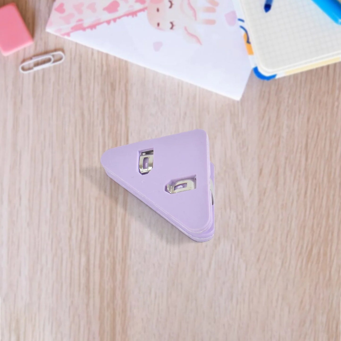 Durable Triangle Paper Clips