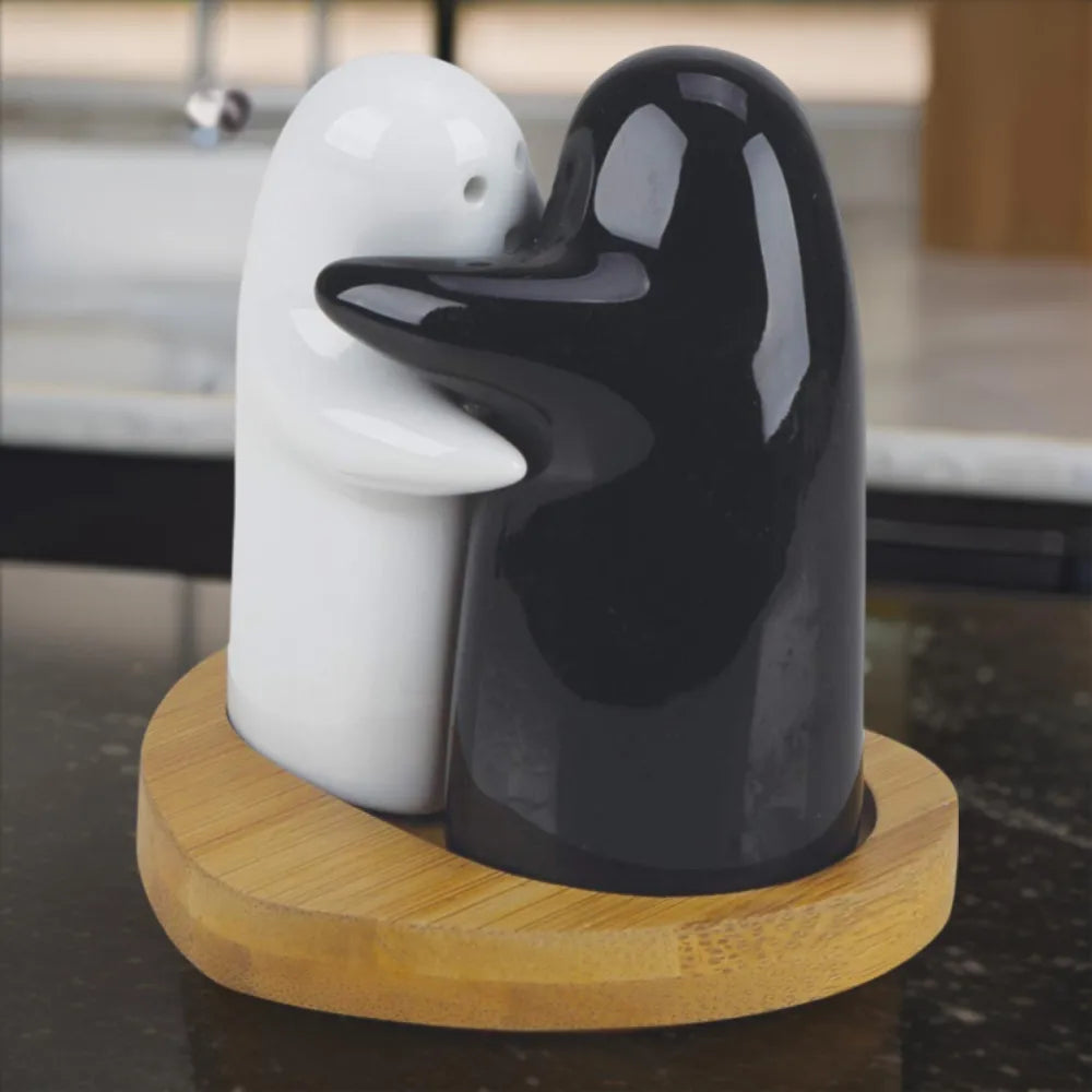 Ceramic salt & pepper shakers - home kitchen