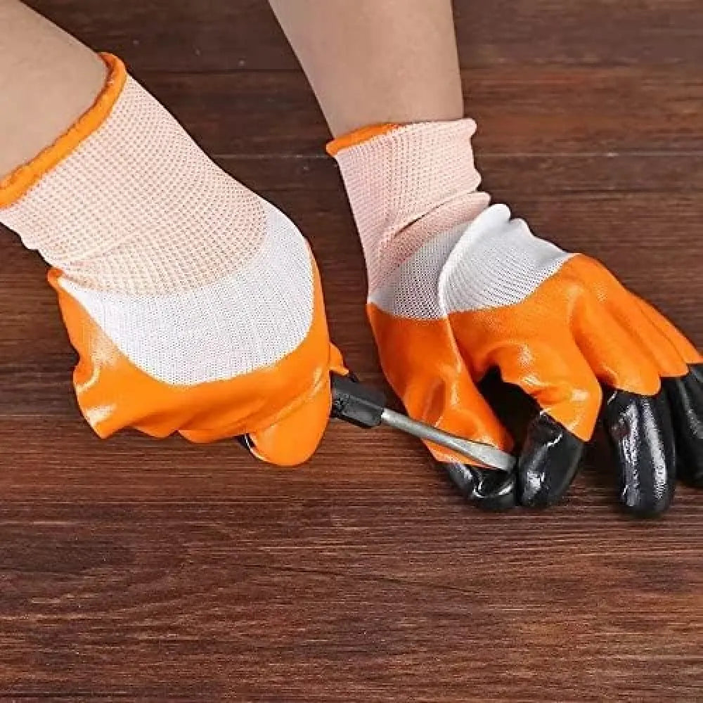 Durable nitrile safety gloves
