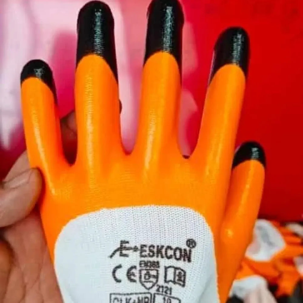 Durable nitrile safety gloves