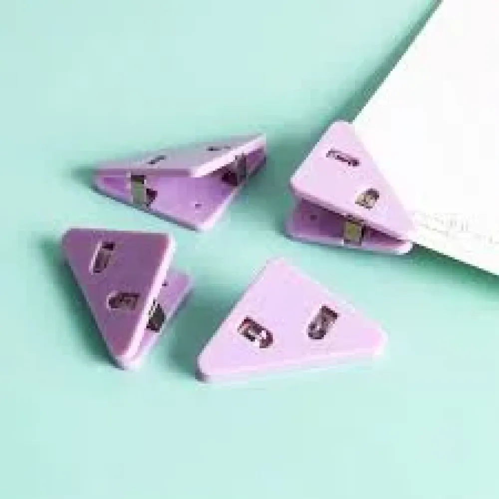 Durable triangle paper clips - office