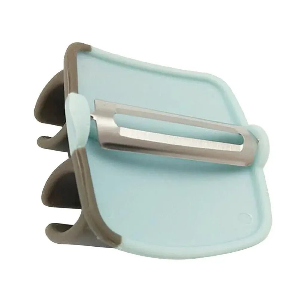 Ergonomic finger peeler - kitchen tool