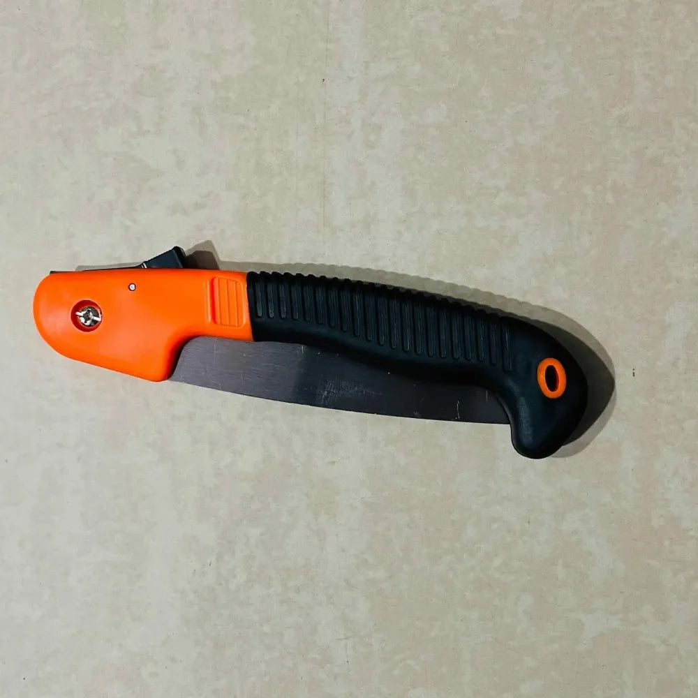 Folding pruning saw - potential heroes