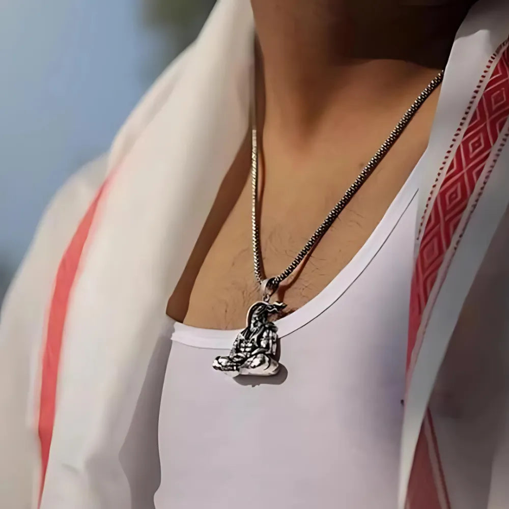 Hanuman silver locket with chain