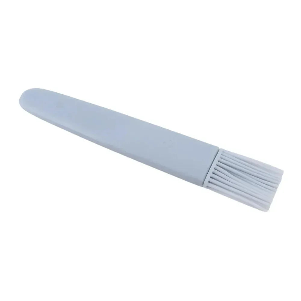 Heat-resistant silicone basting brush - kitchen tool