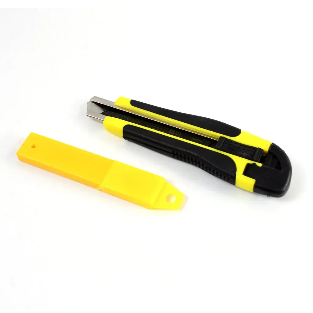 Heavy duty cutter knife - hardware fittings