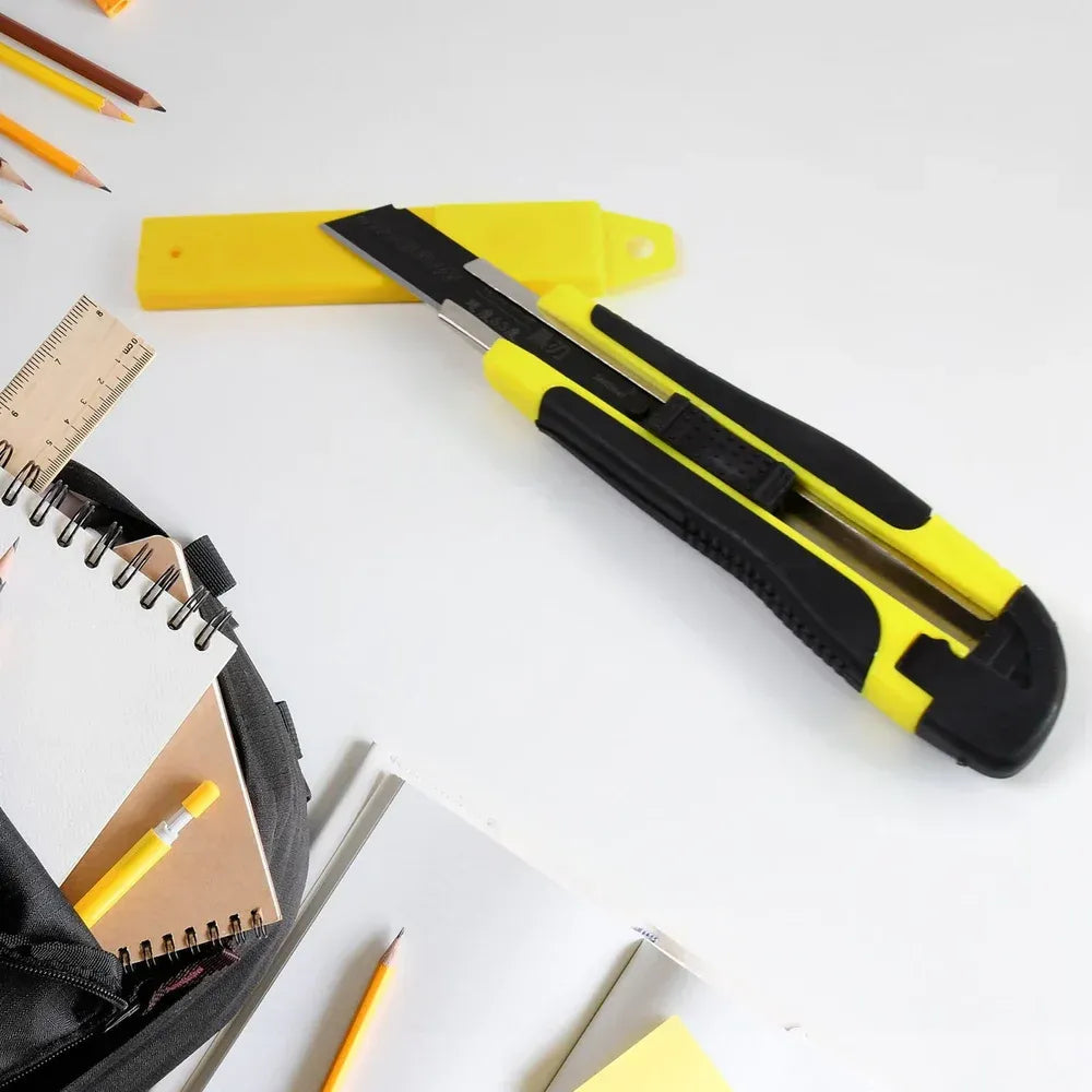 Heavy duty cutter knife - hardware fittings