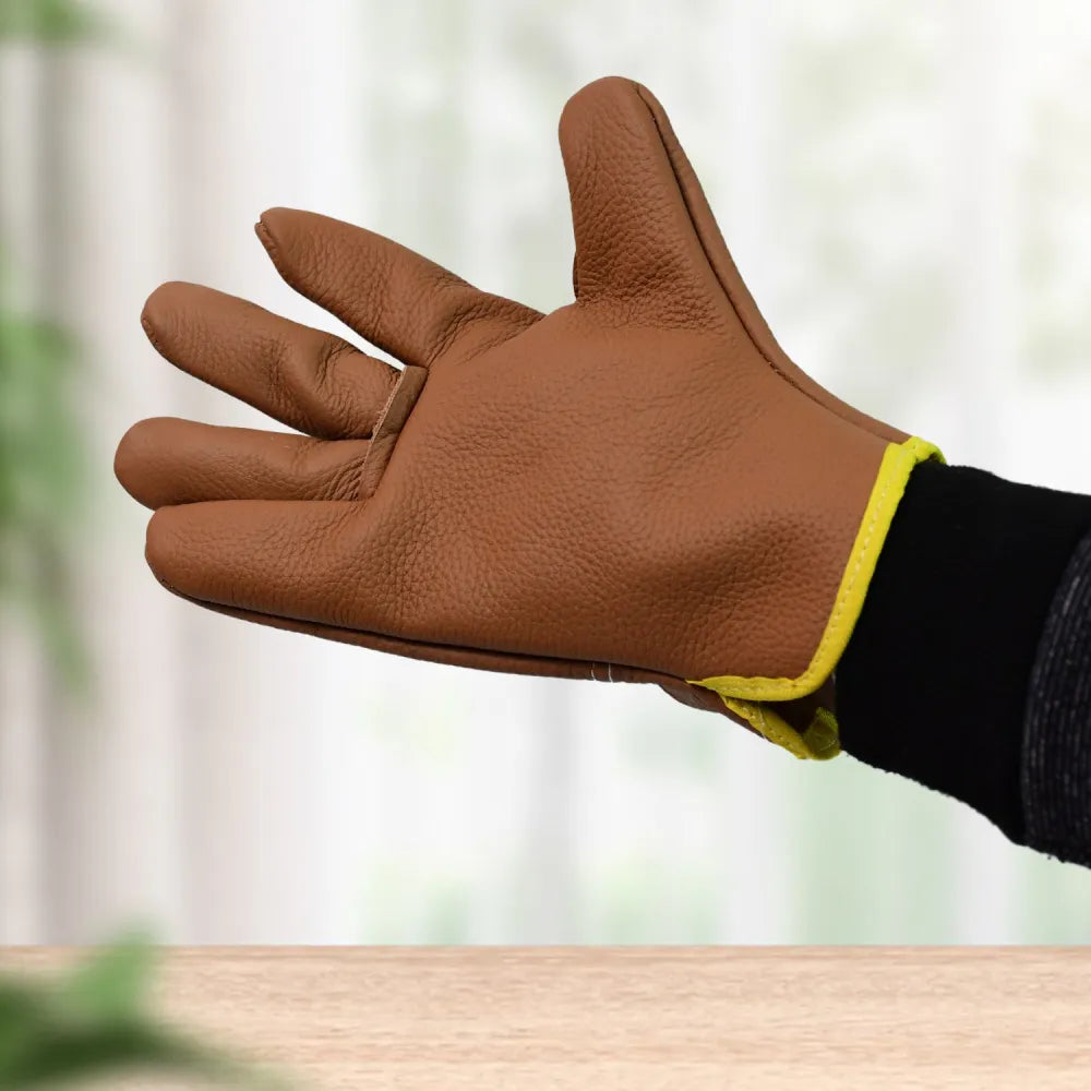 Heavy-duty garden gloves