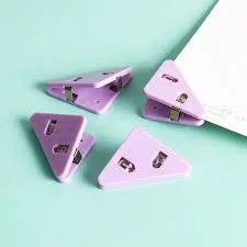 Durable Triangle Paper Clips