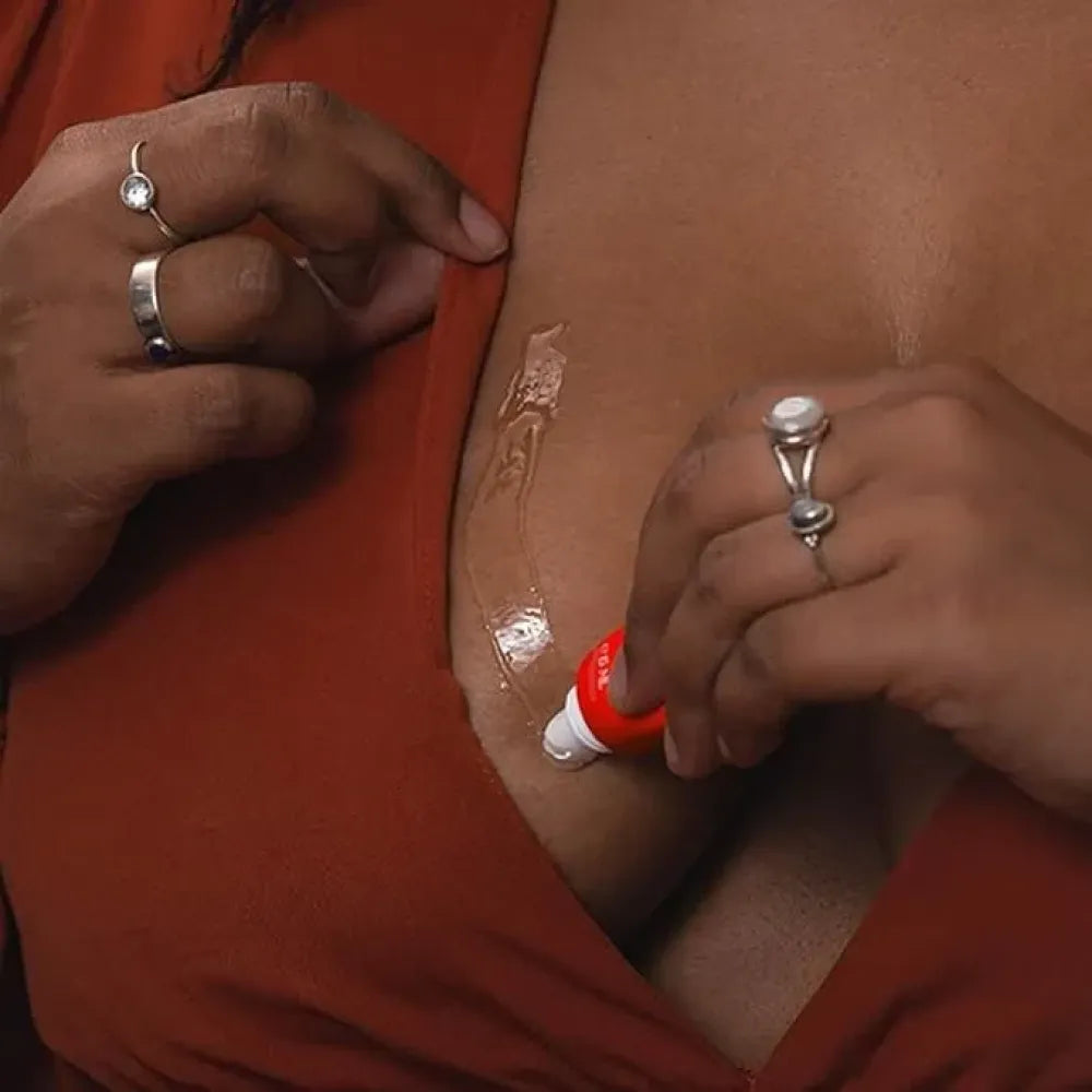 Invisible fashion body glue