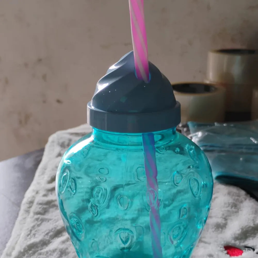 Leak-proof plastic drinking cup - home & kitchen