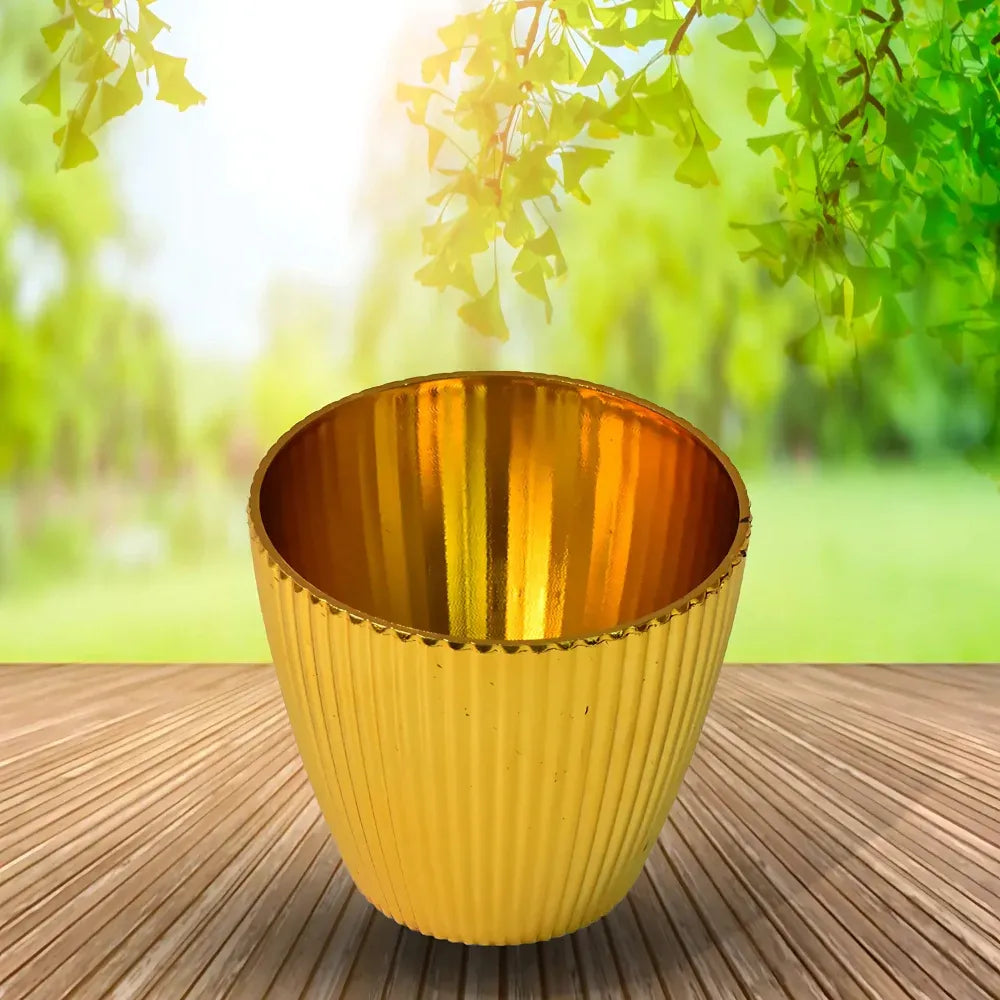 Lightweight plastic flower pot - home improvement