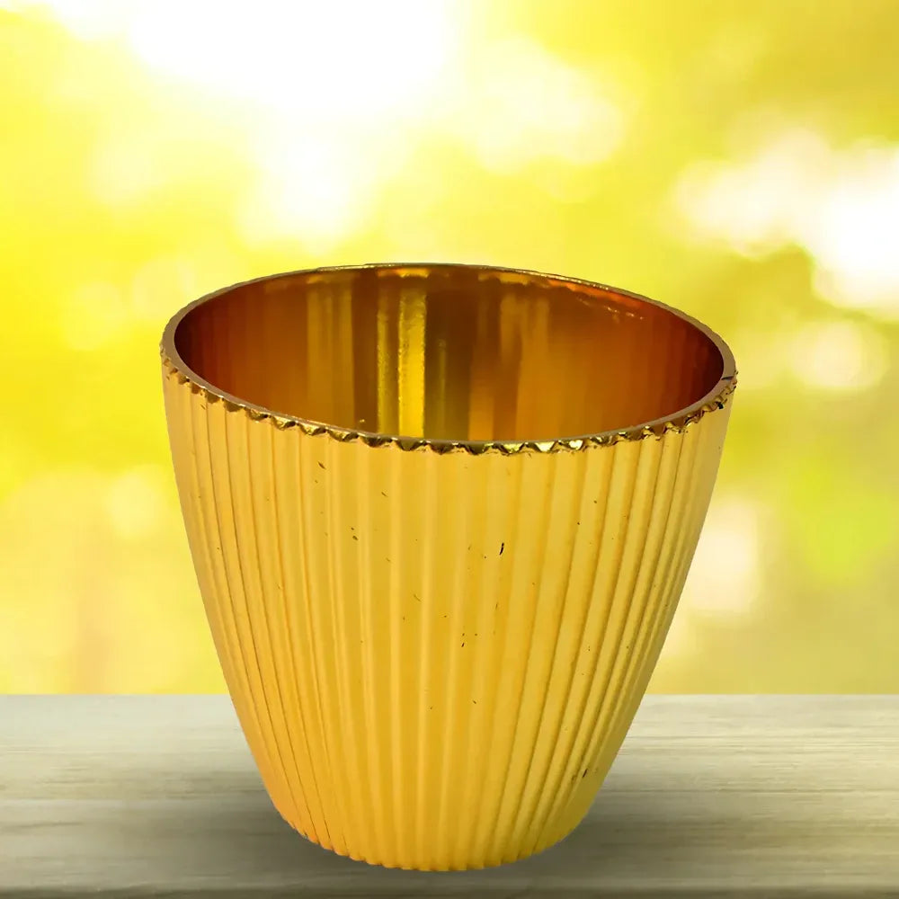 Lightweight plastic flower pot - home improvement