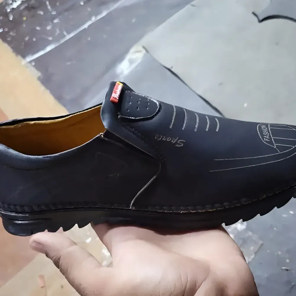 Men leather soft casual shoes