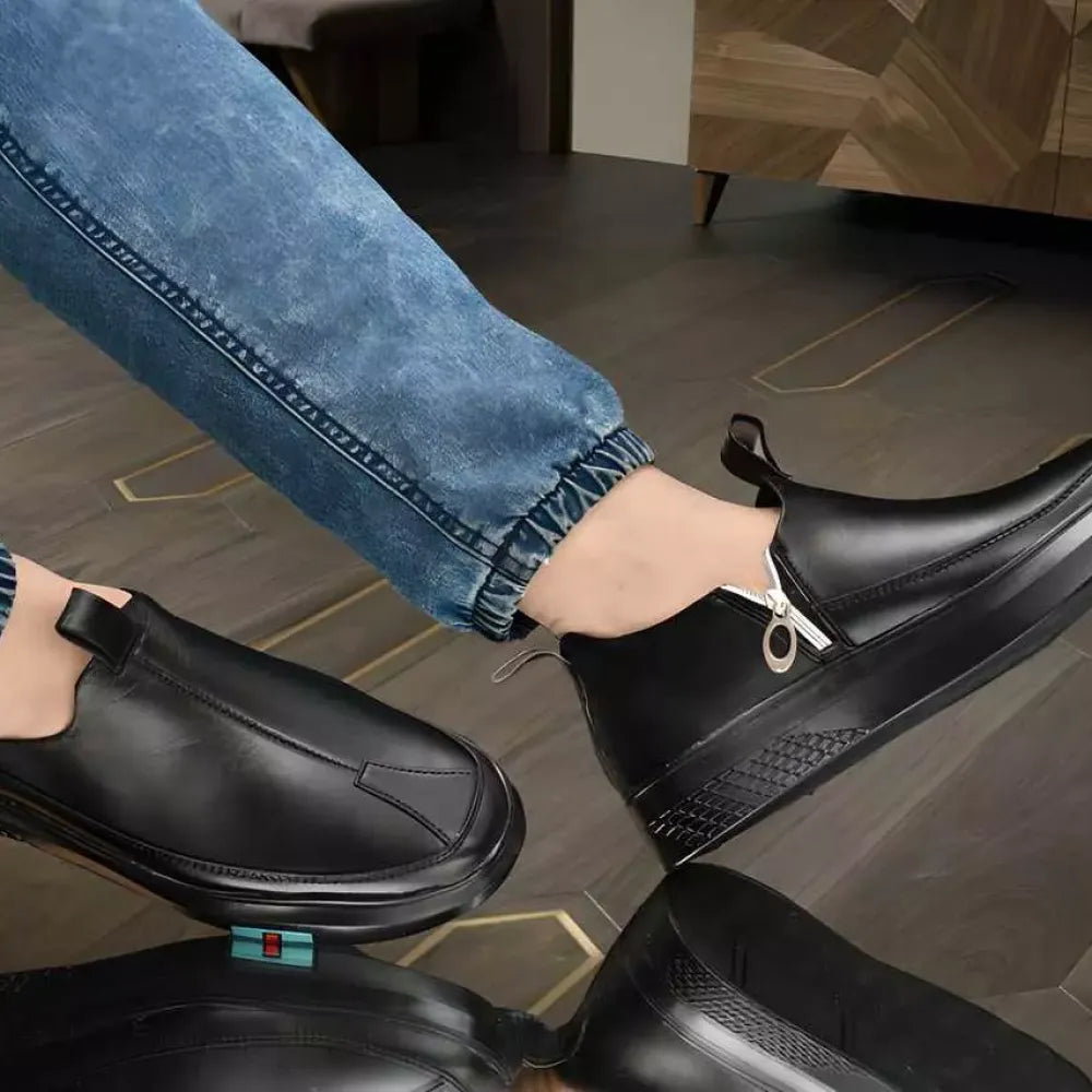 Men’s fashionable casual shoes - footwear