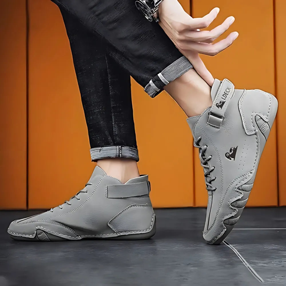 Menβs stylish casual shoes