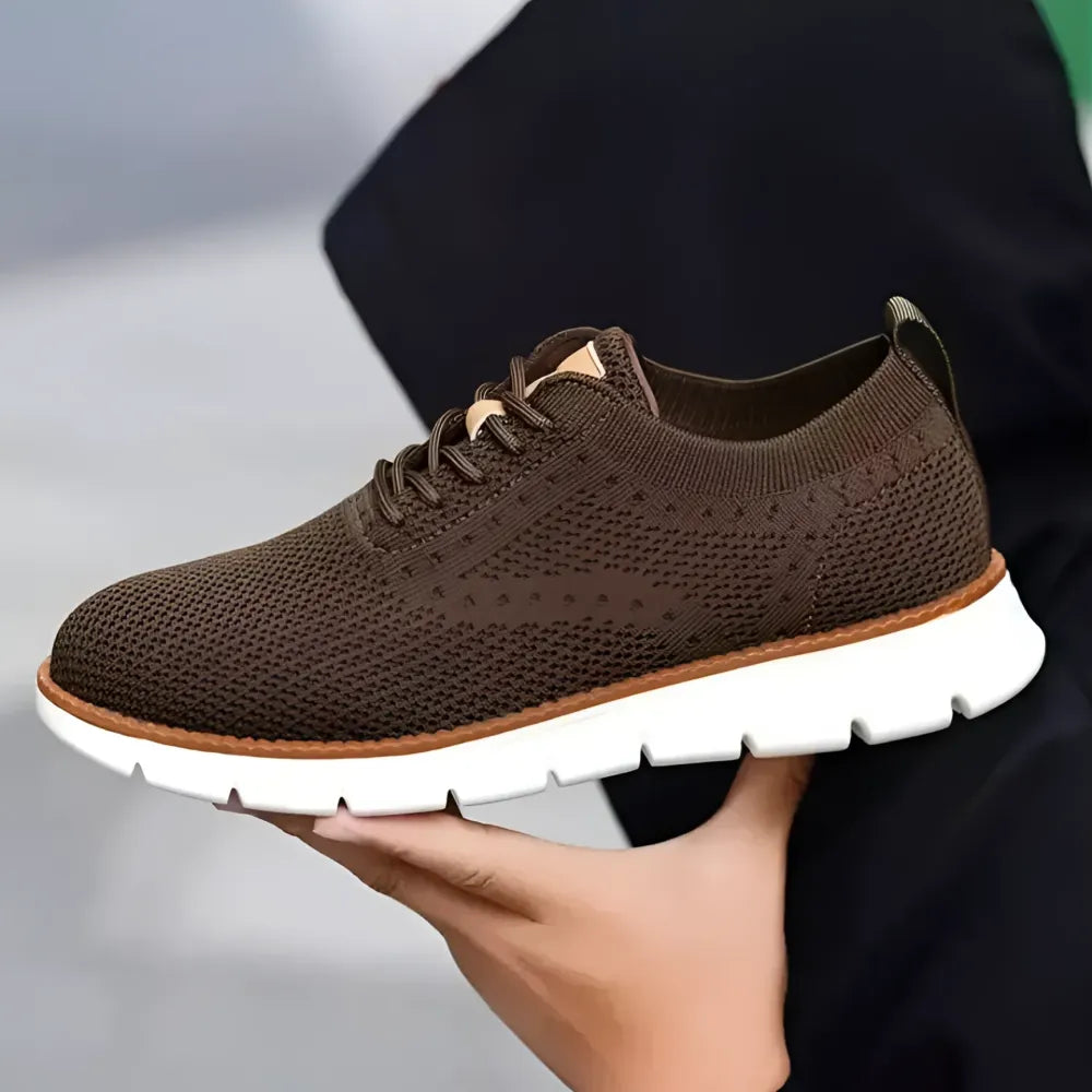 Men’s travel walking shoes - footwear