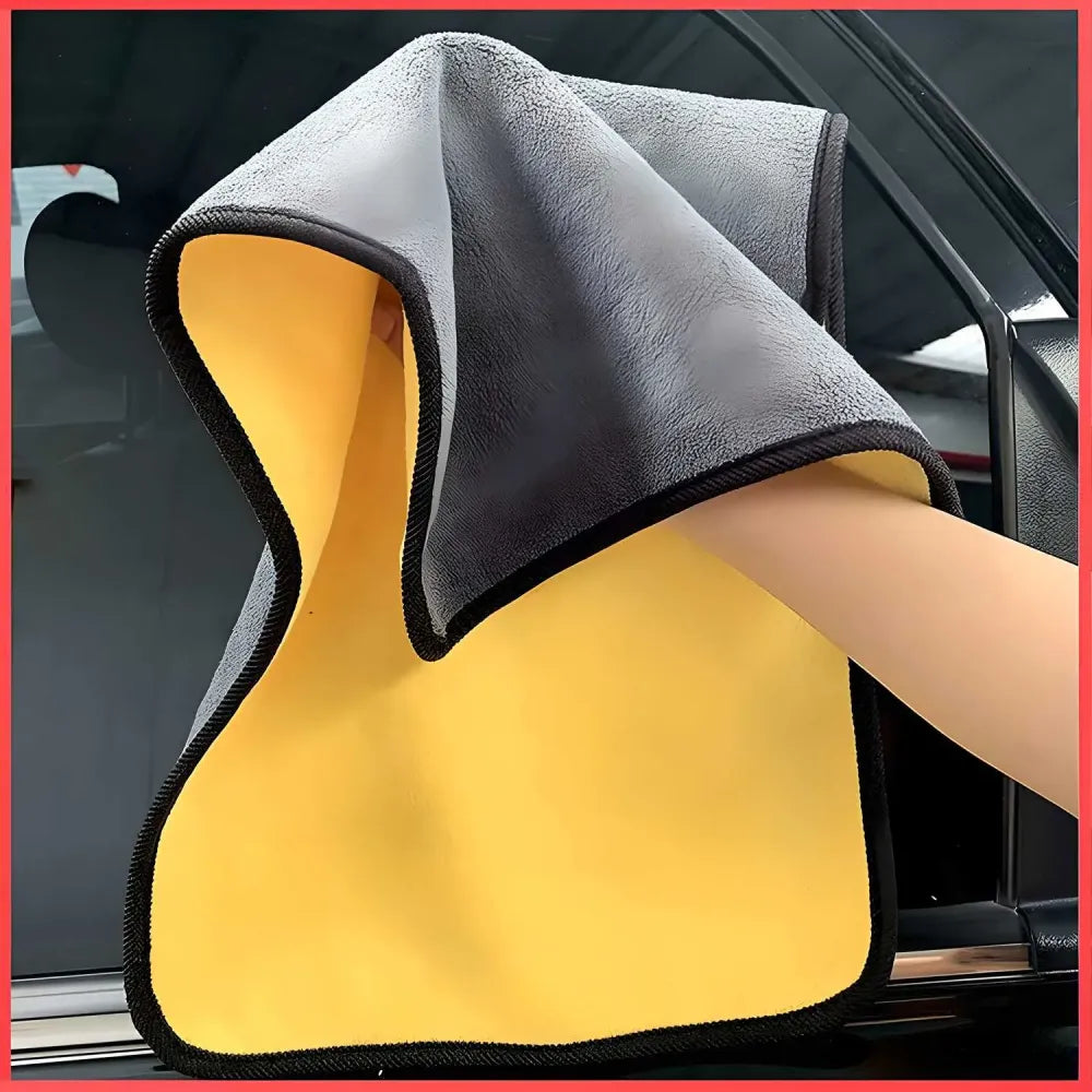 Microfibre car cleaning cloths – pack of 2 (yellow)
