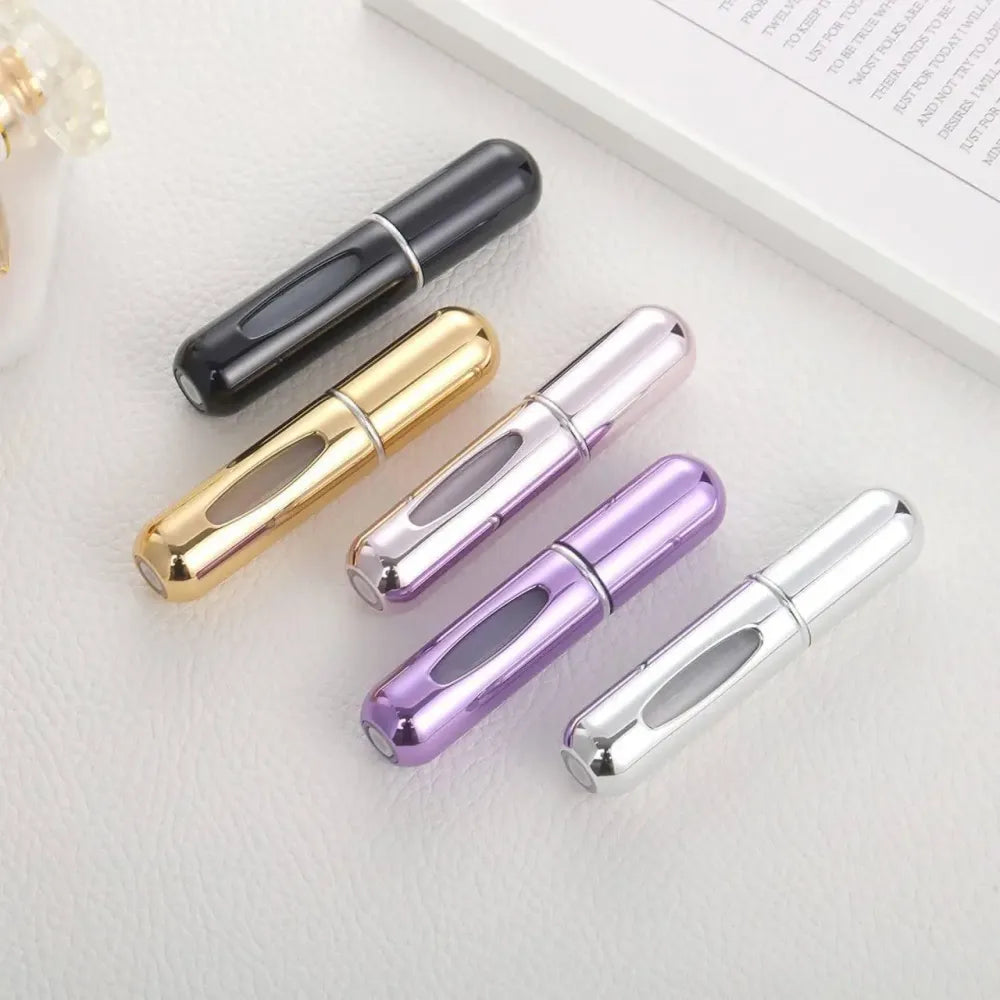 Refillable pocket perfume for women