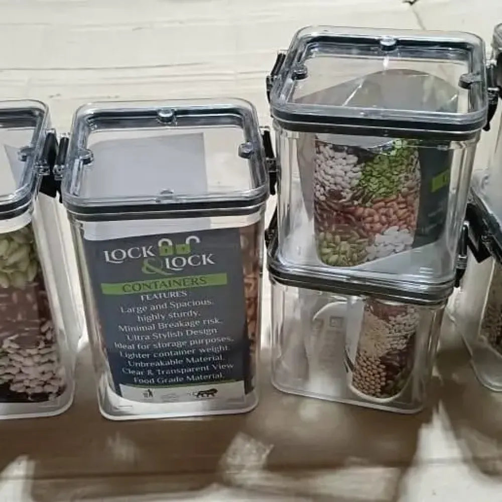 Set of 8 air tight containers