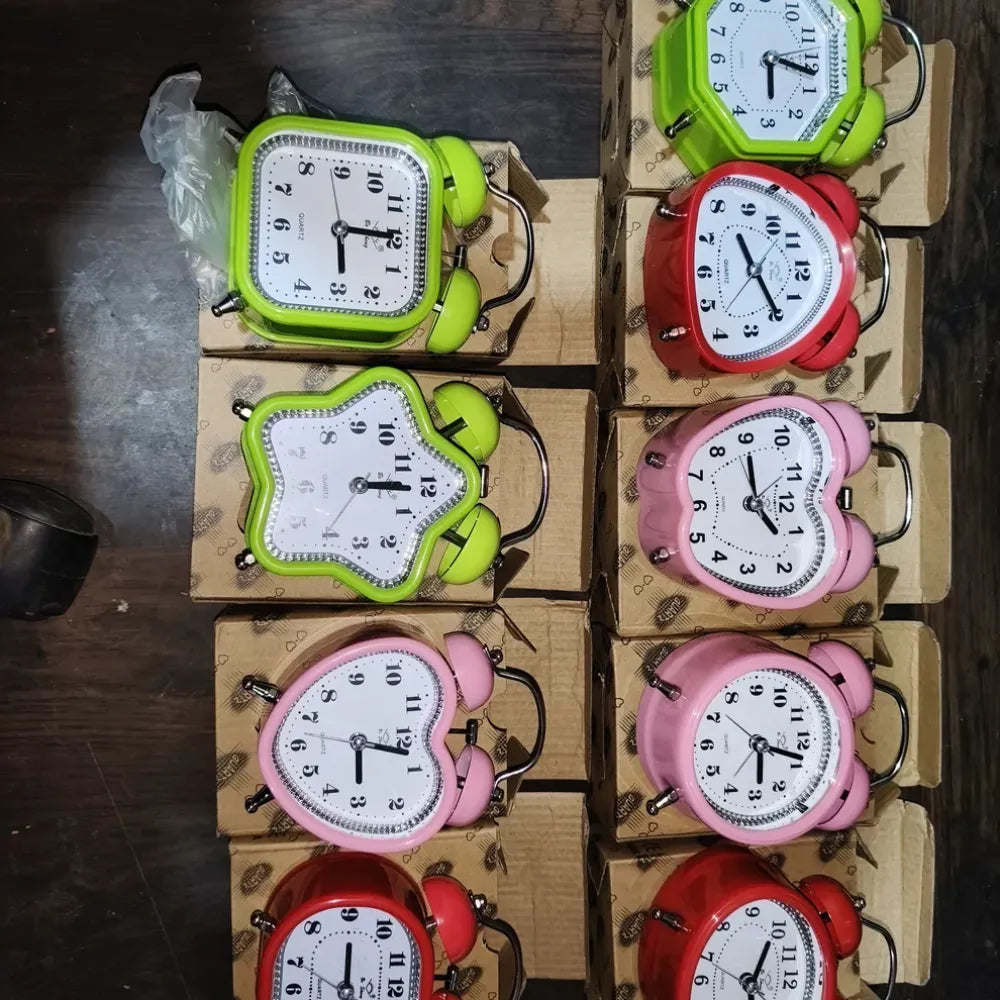 Silent metal alarm clock - office