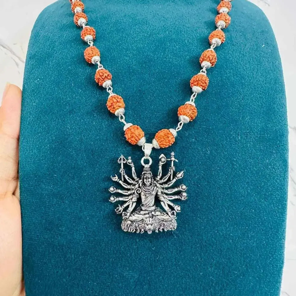 Sitted shiva embrace pendant – silver