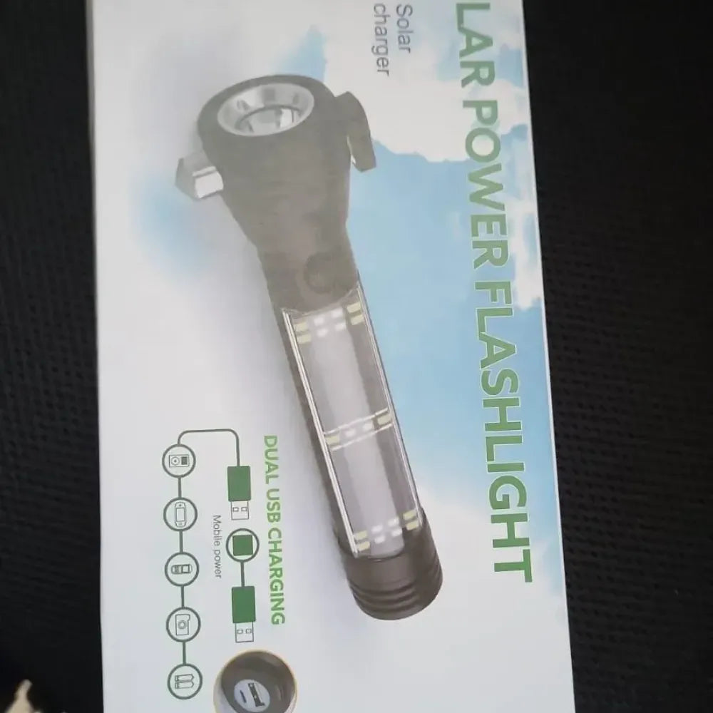 Solar-powered emergency flashlight