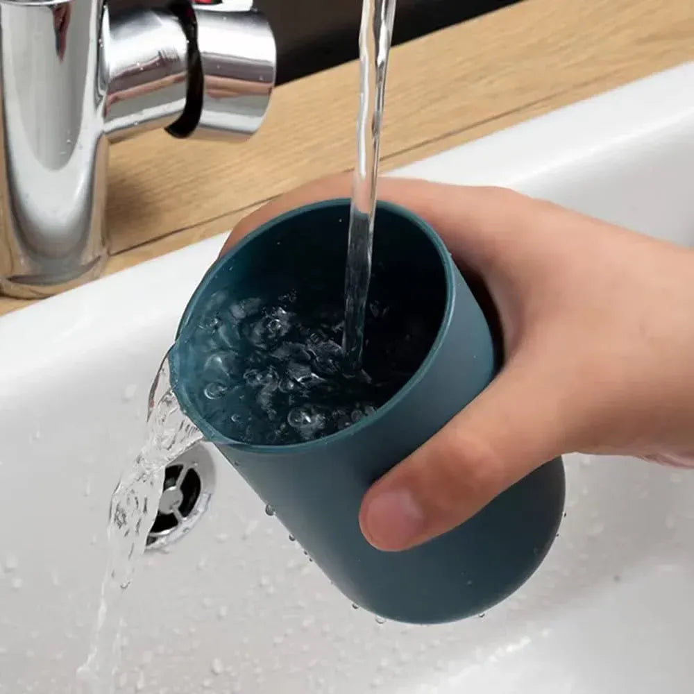 Space-saving toothbrush organizer set - home improvement