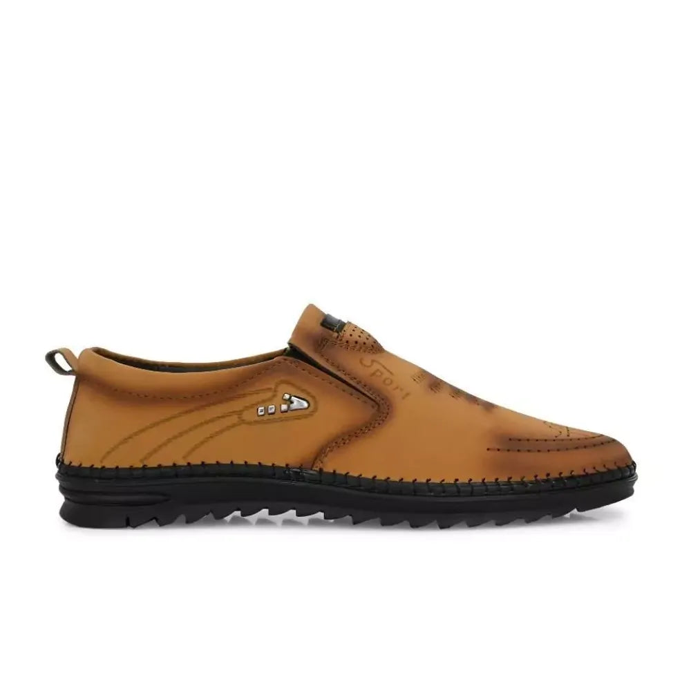 Stylish & comfortable everyday sneaker - footwear