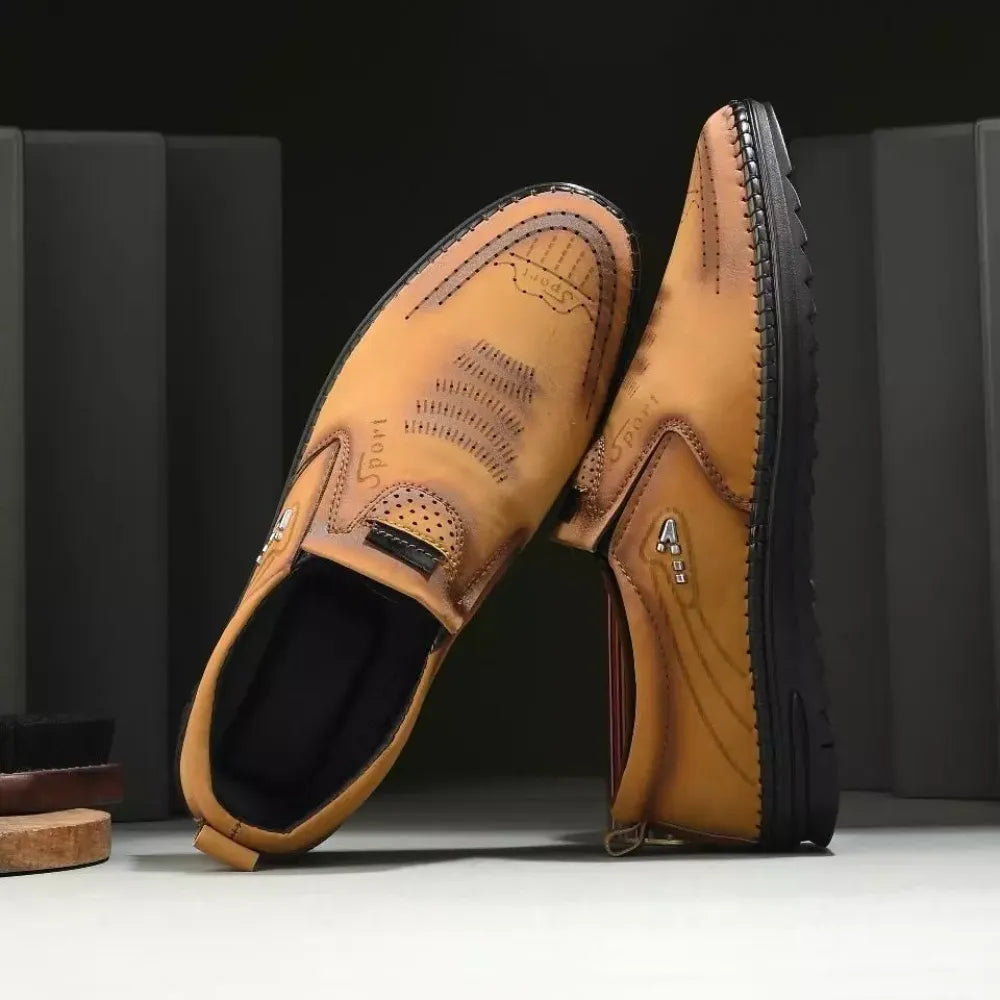Stylish & comfortable everyday sneaker - footwear