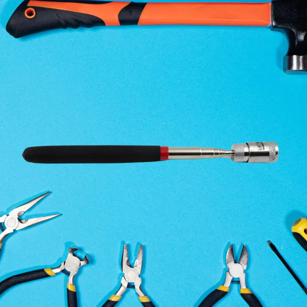Telescopic magnetic pick-up tool - hardware