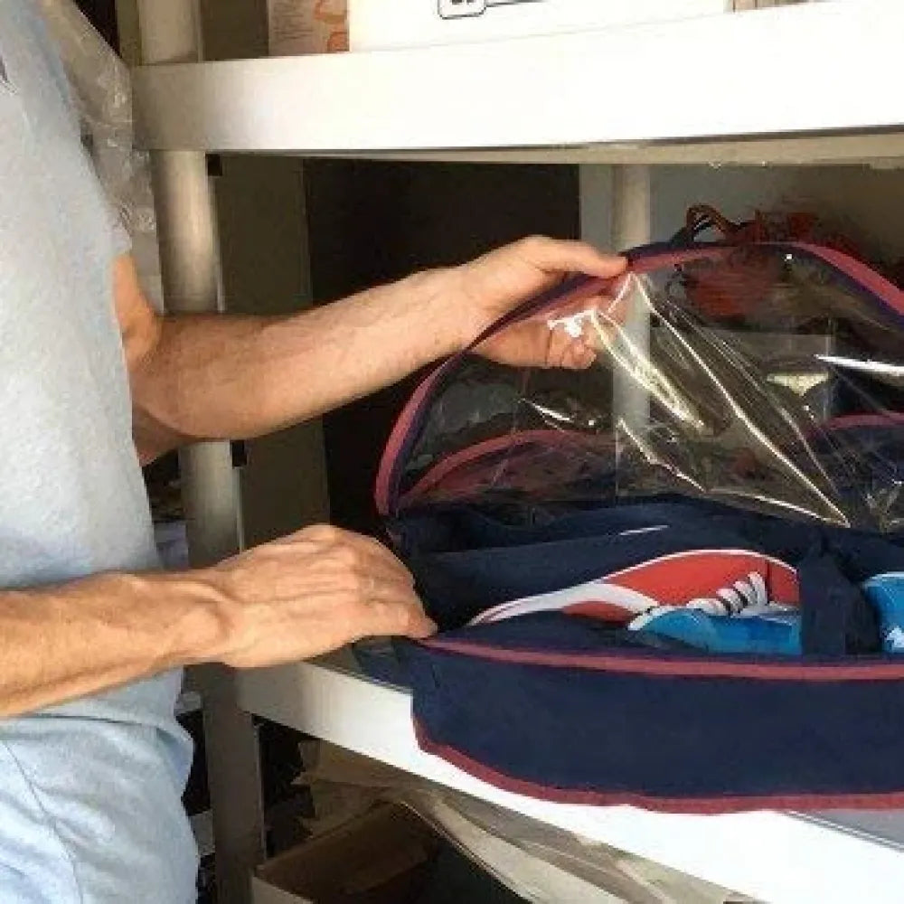 Travelling shoe storage bag
