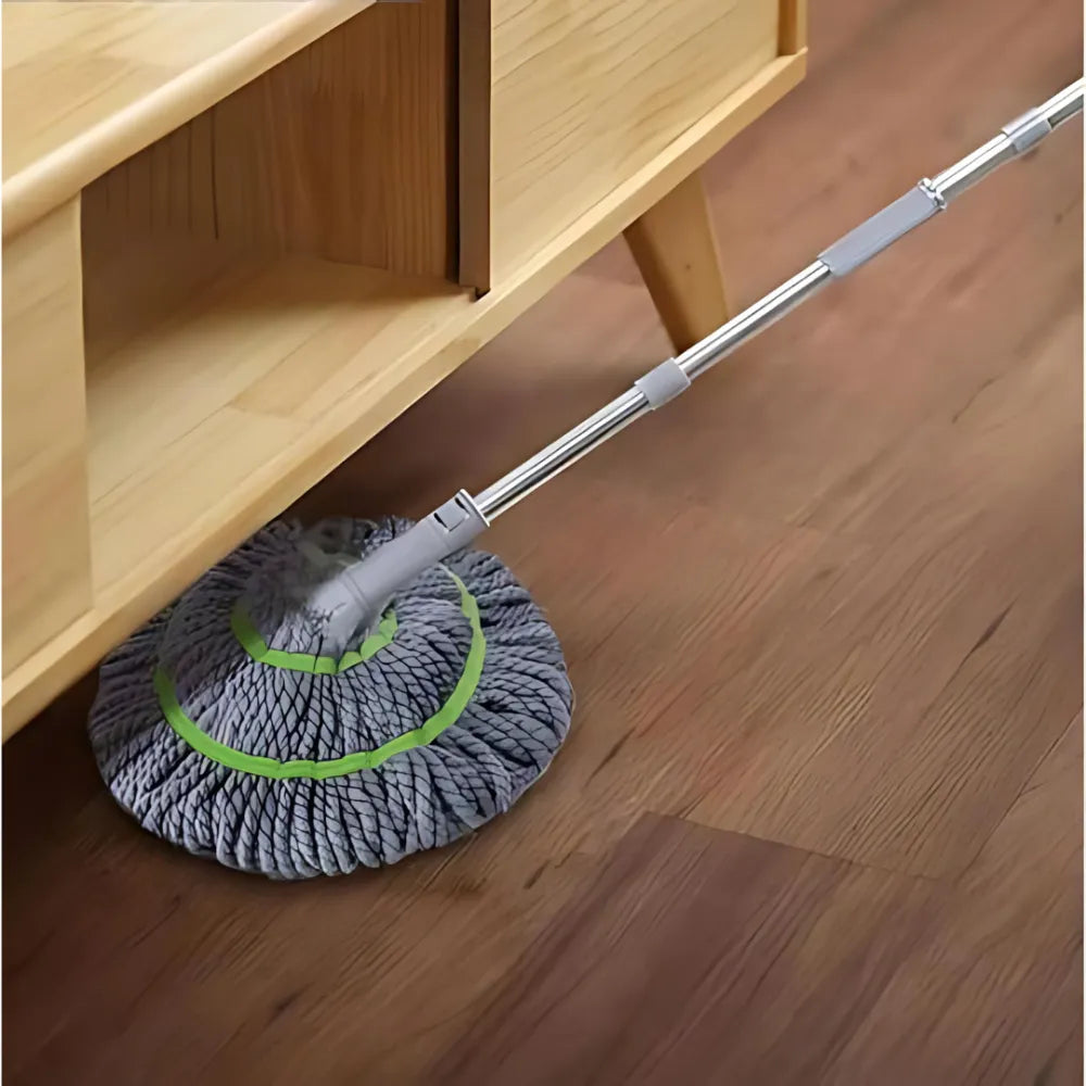 Twist mop for floor cleaning