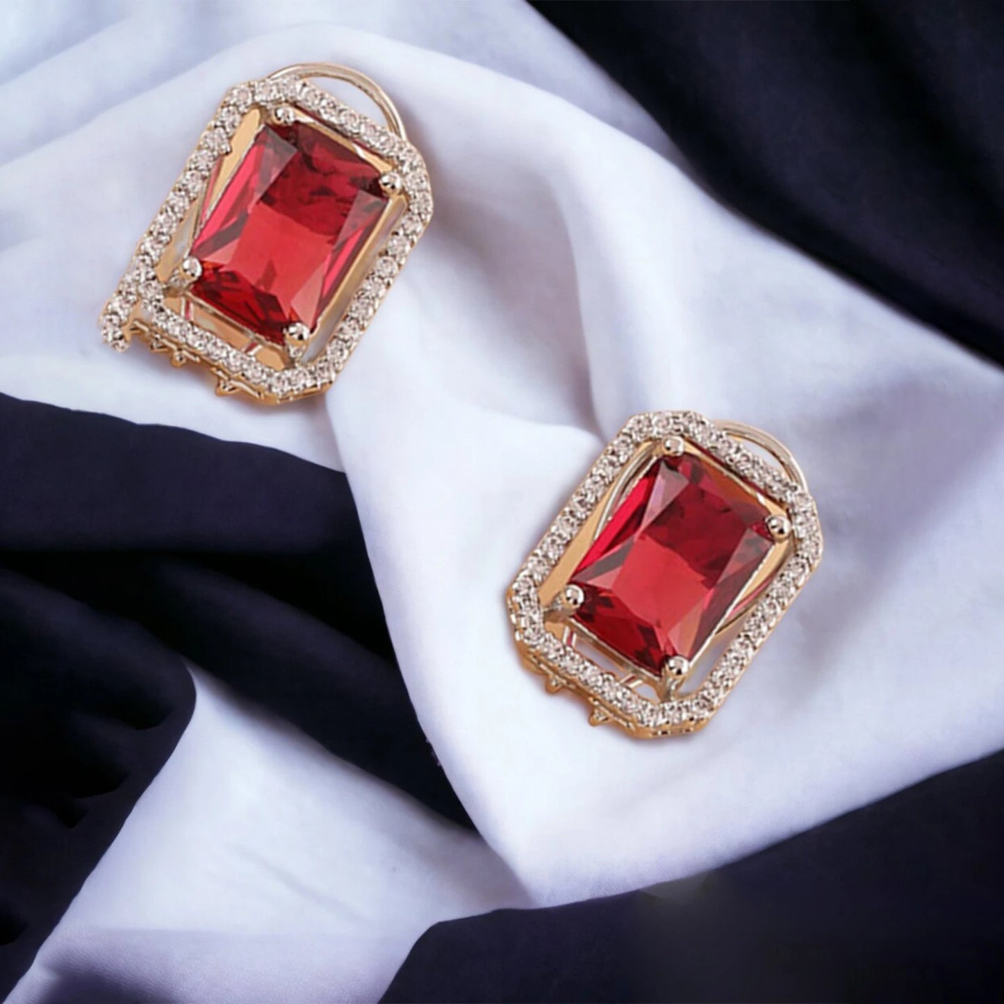 Elegant Diamond Jewelry Set