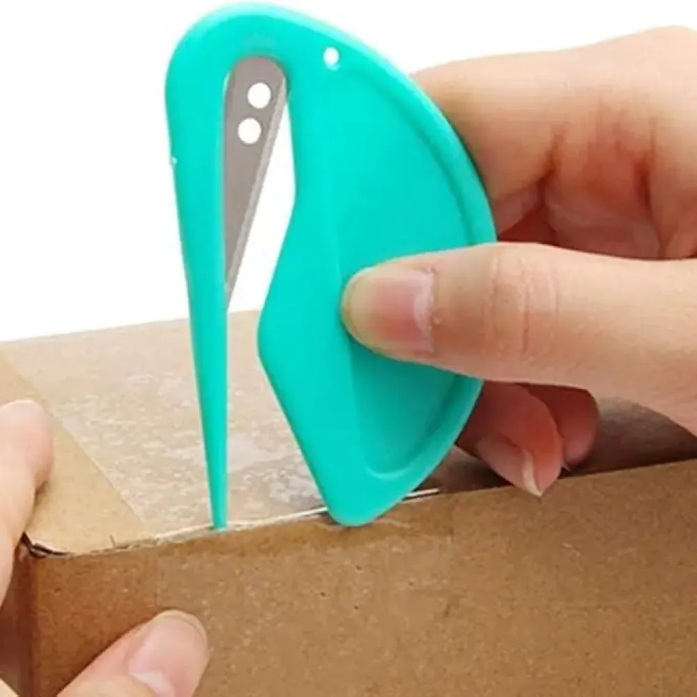 Wrapping paper roll cutter
