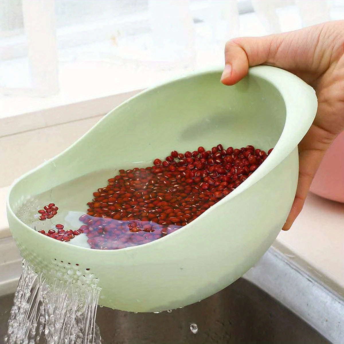 Multi-use kitchen strainer bowl