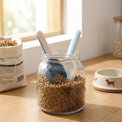 Multi-Functional Measuring Scoop with Clip