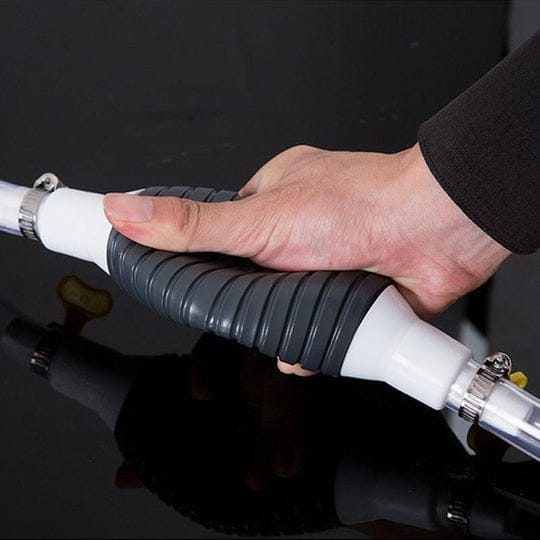 Portable car fuel transfer pump