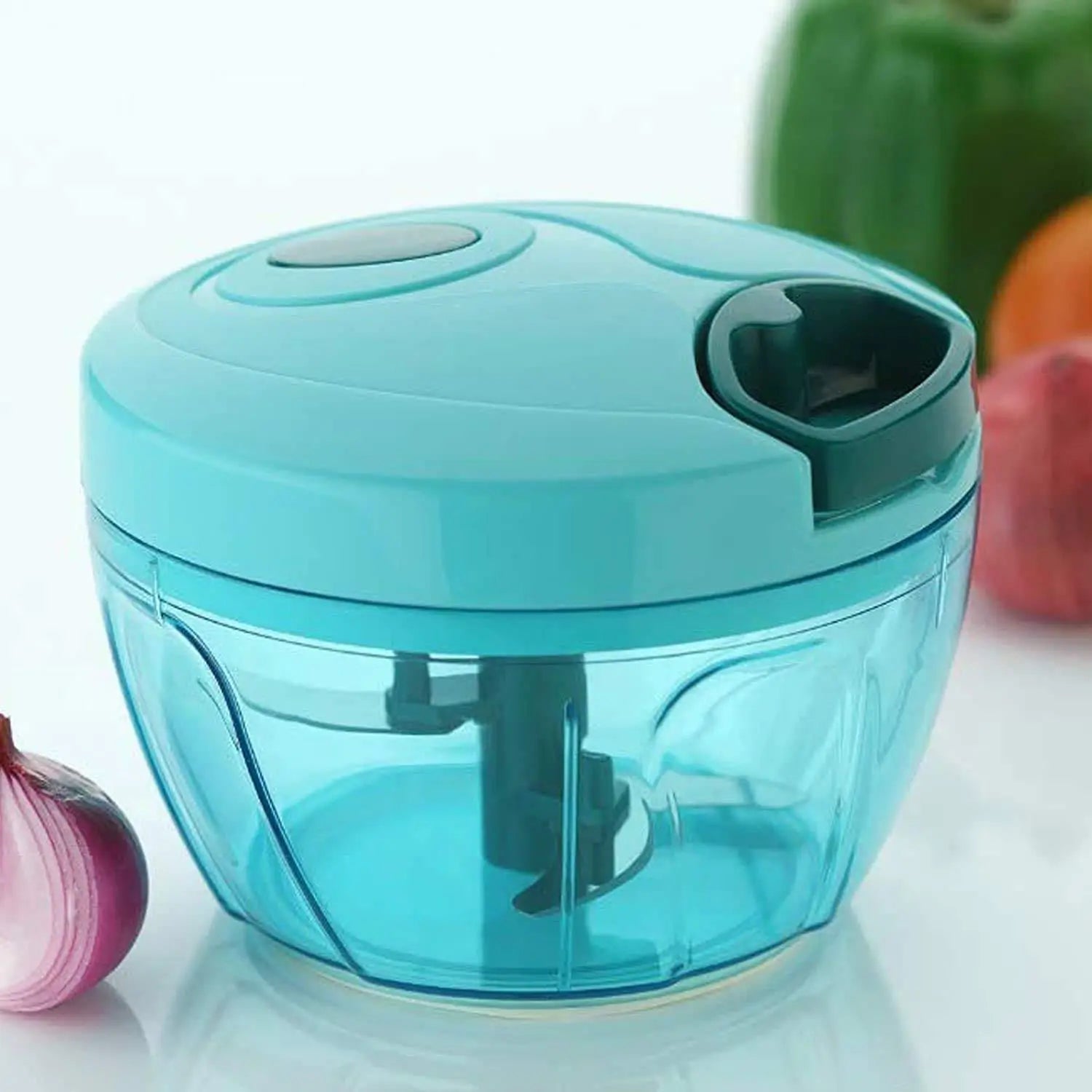 Manual handheld vegetable chopper
