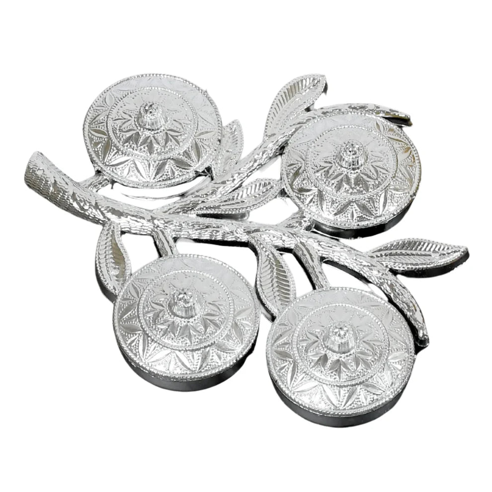Tree-shaped 4 section serving tray