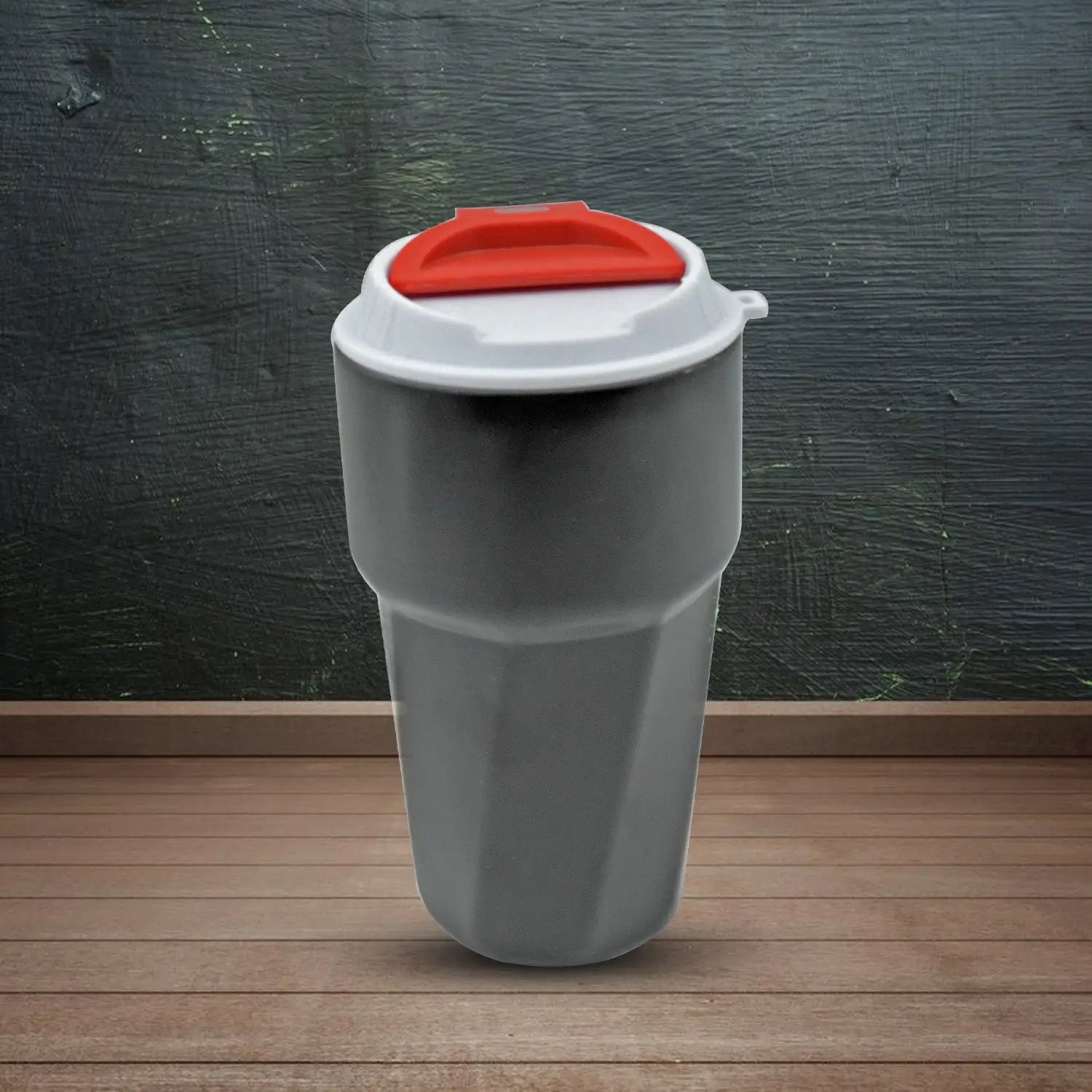 Insulated travel coffee mug