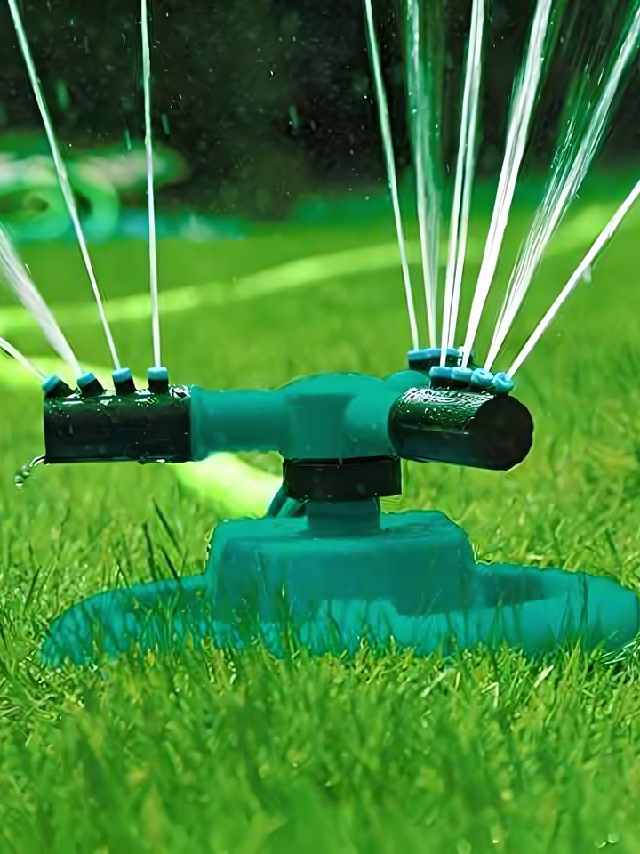 360° Rotating Water Sprinkler